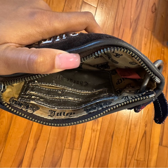 Juicy Couture Wristlet - Picture 5 of 5